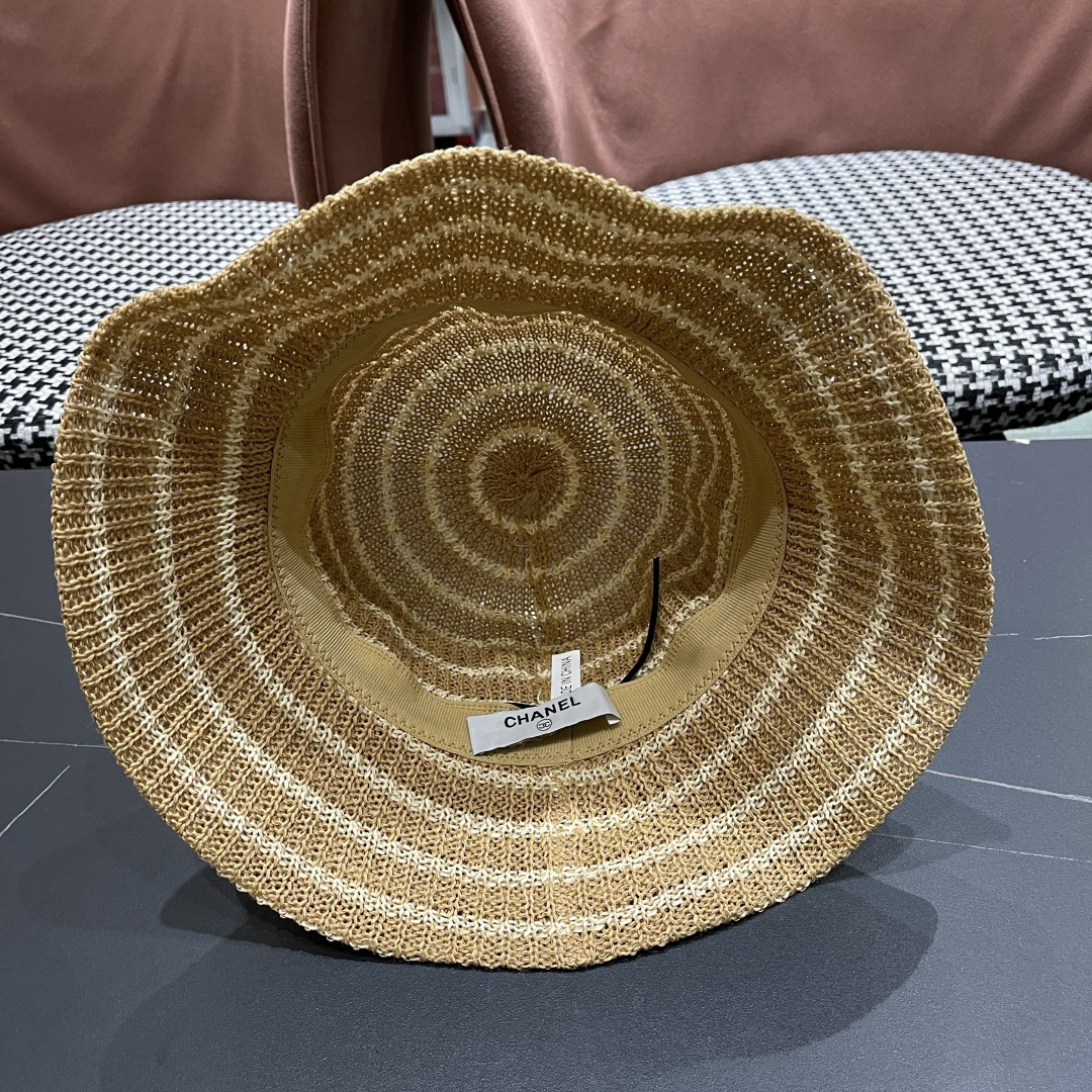  Chanel(香奈儿)草帽春夏薄款条纹渔夫帽女透气遮阳水桶帽时尚
针织盆帽文艺百搭帽