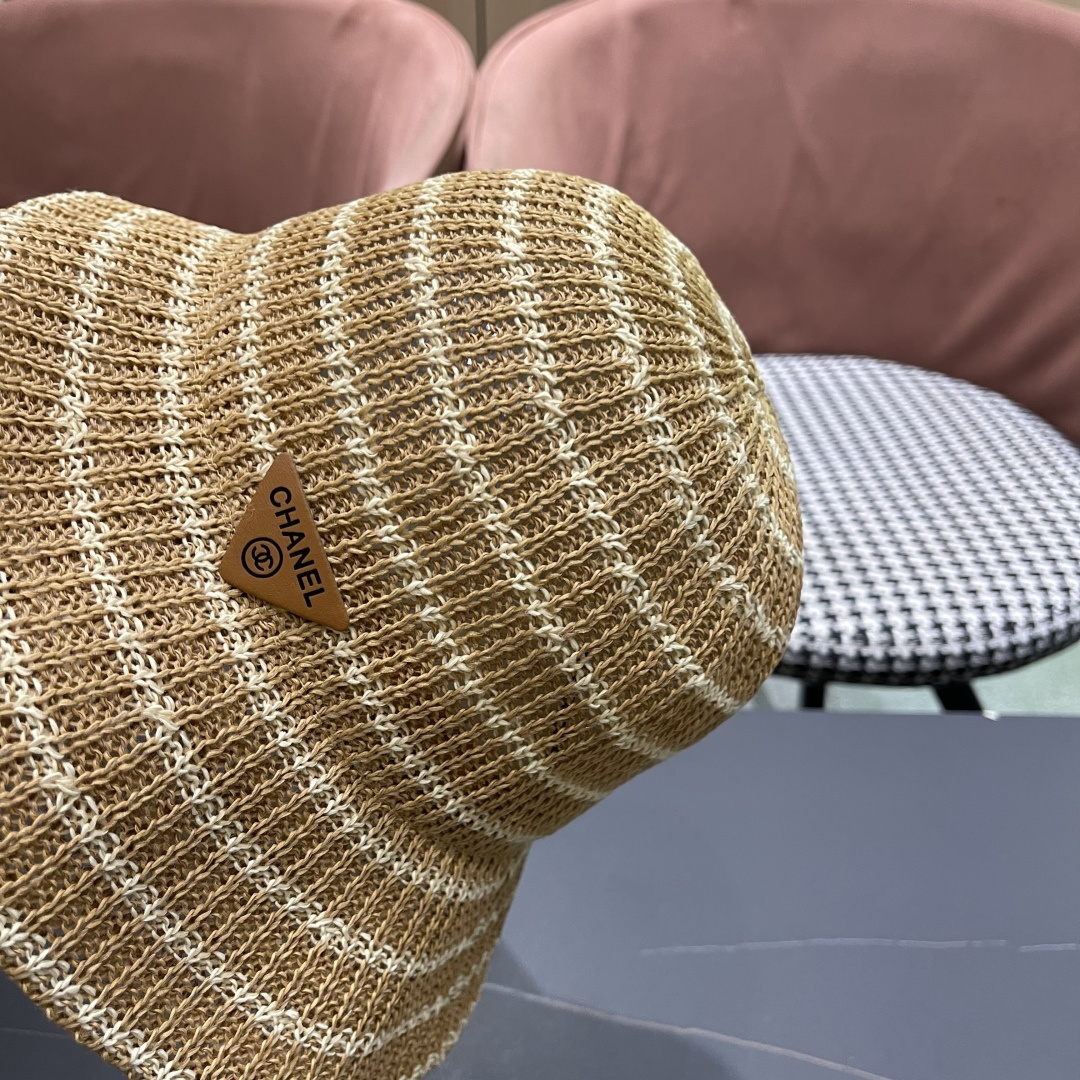  Chanel(香奈儿)草帽春夏薄款条纹渔夫帽女透气遮阳水桶帽时尚
针织盆帽文艺百搭帽