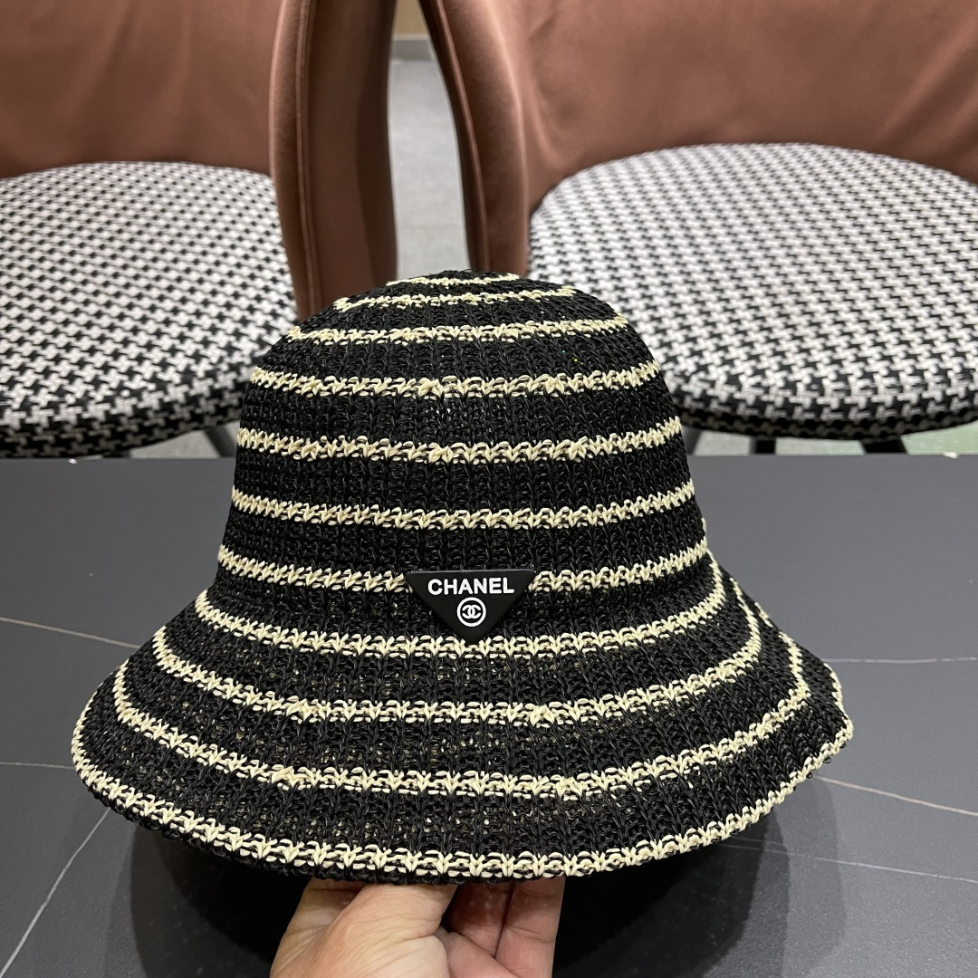  Chanel(香奈儿)草帽春夏薄款条纹渔夫帽女透气遮阳水桶帽时尚
针织盆帽文艺百搭帽