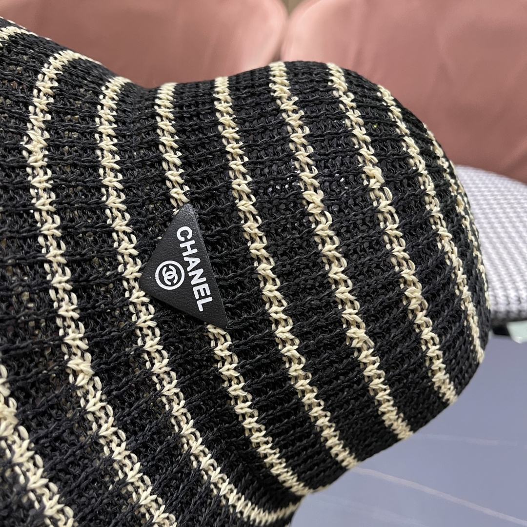  Chanel(香奈儿)草帽春夏薄款条纹渔夫帽女透气遮阳水桶帽时尚
针织盆帽文艺百搭帽