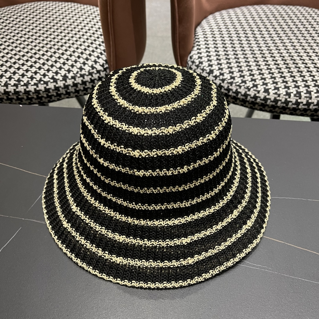  Chanel(香奈儿)草帽春夏薄款条纹渔夫帽女透气遮阳水桶帽时尚
针织盆帽文艺百搭帽