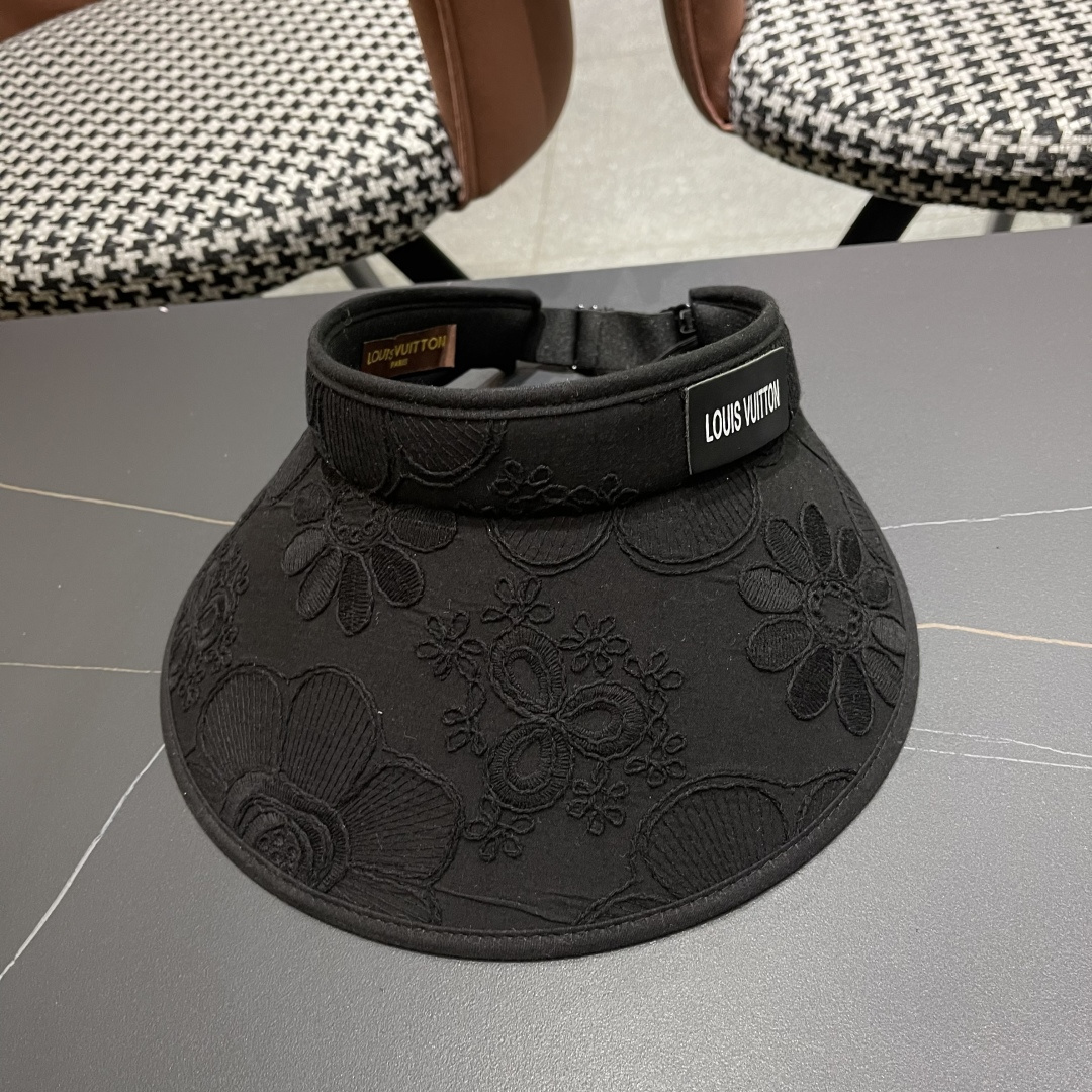  lv路易威登2025新款花朵刺绣空顶帽女春夏出游遮阳防晒帽显脸
小百搭休闲太阳盆帽