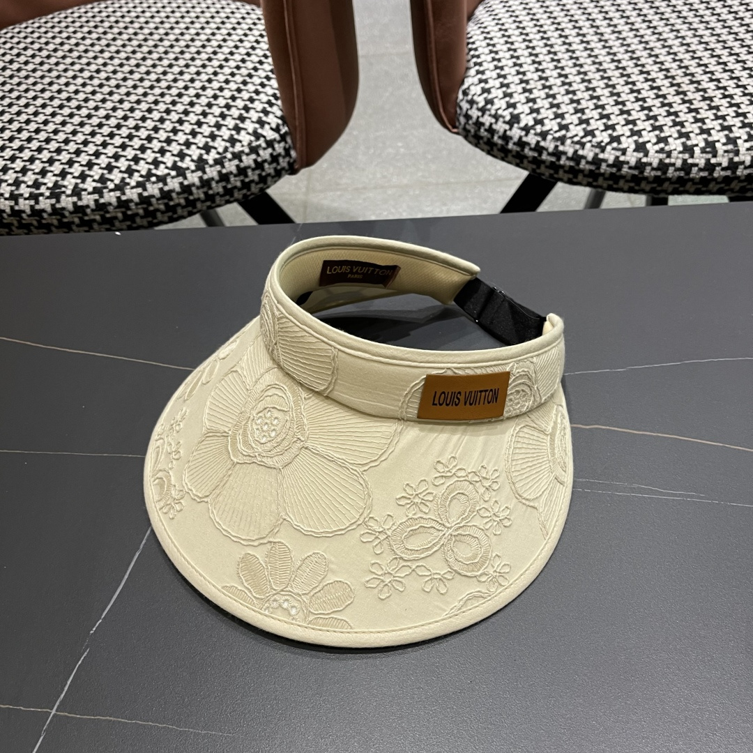  lv路易威登2025新款花朵刺绣空顶帽女春夏出游遮阳防晒帽显脸
小百搭休闲太阳盆帽