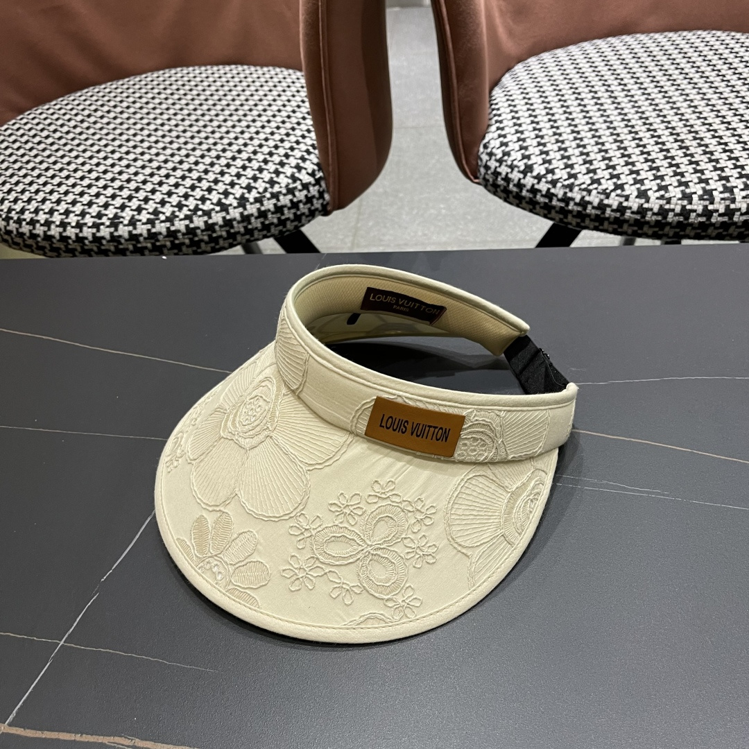  lv路易威登2025新款花朵刺绣空顶帽女春夏出游遮阳防晒帽显脸
小百搭休闲太阳盆帽