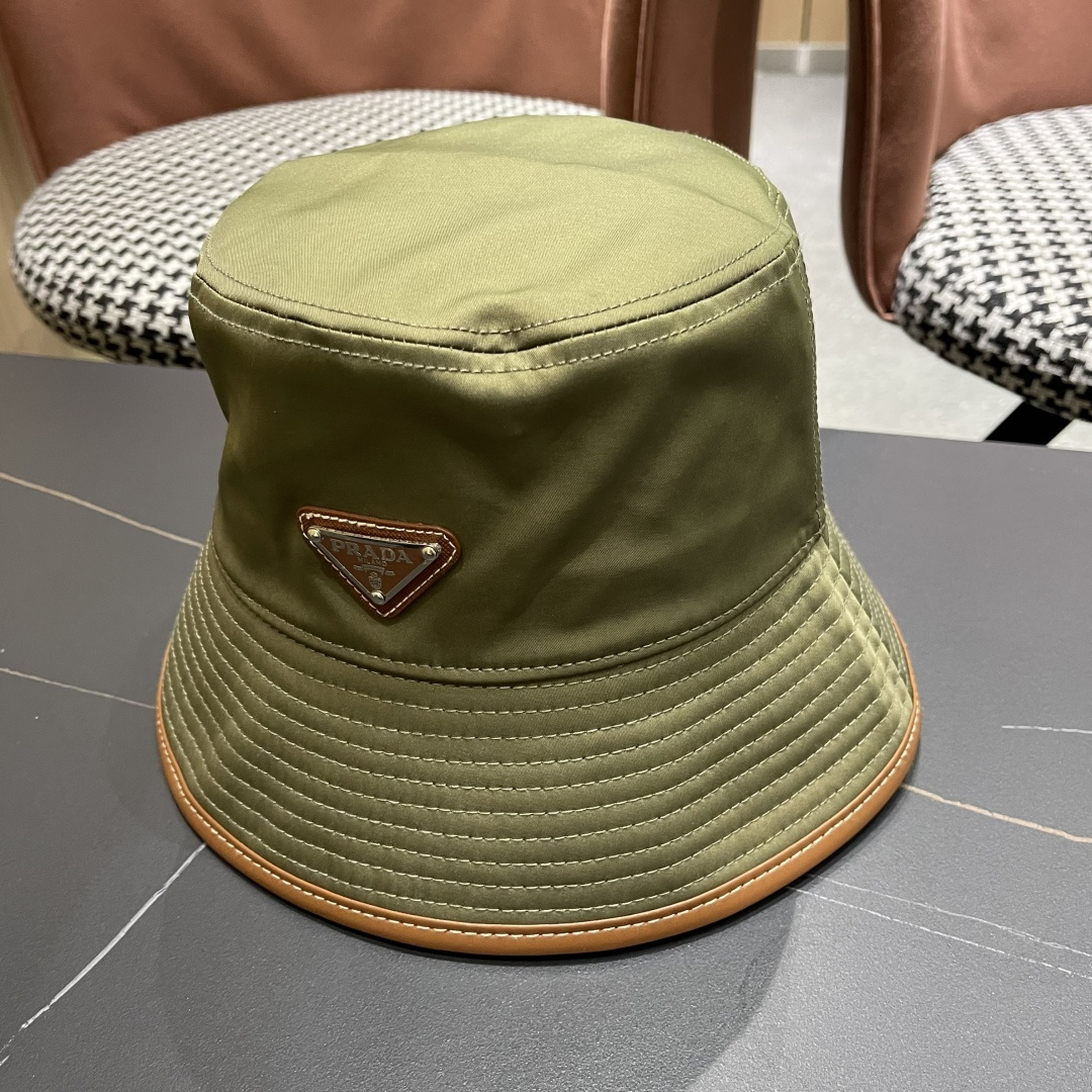  lv路易威登2025新款花朵刺绣空顶帽女春夏出游遮阳防晒帽显脸
小百搭休闲太阳盆帽