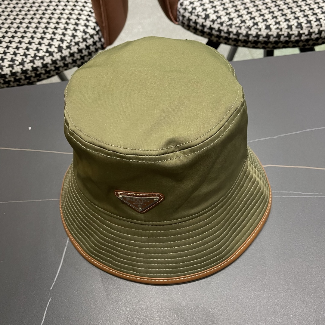  lv路易威登2025新款花朵刺绣空顶帽女春夏出游遮阳防晒帽显脸
小百搭休闲太阳盆帽