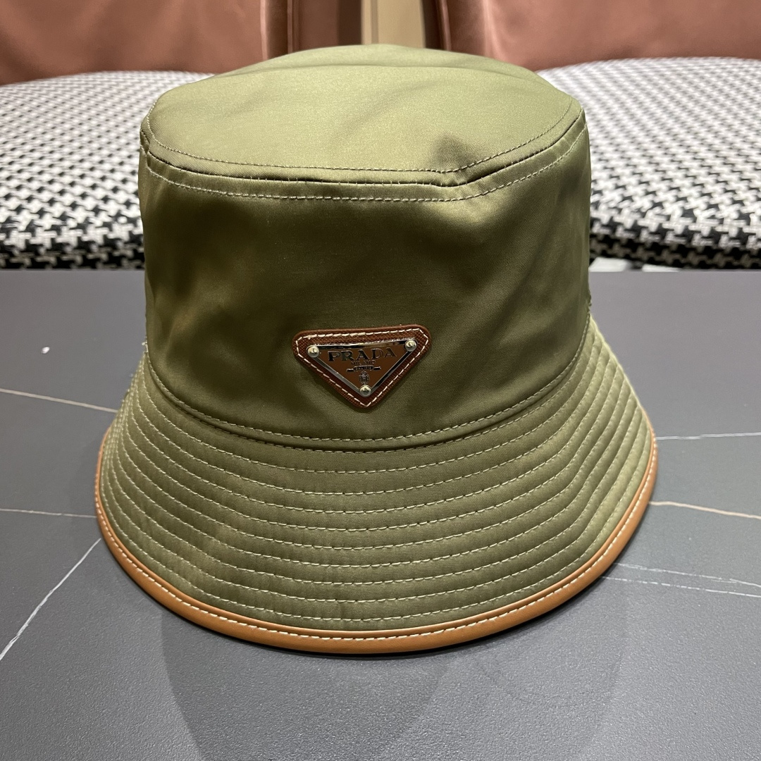  lv路易威登2025新款花朵刺绣空顶帽女春夏出游遮阳防晒帽显脸
小百搭休闲太阳盆帽