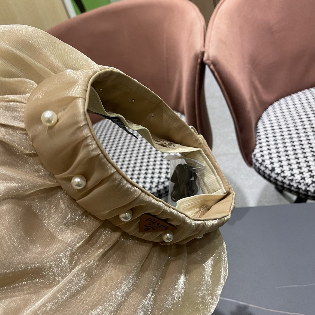  普拉达 PRADA 日系甜美珍珠空顶帽女夏季防晒遮阳帽可卷起便
携户外出游遮阳帽子