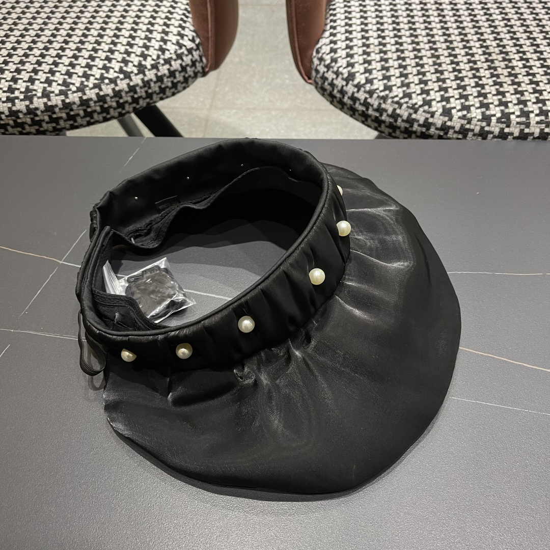  普拉达 PRADA 日系甜美珍珠空顶帽女夏季防晒遮阳帽可卷起便
携户外出游遮阳帽子