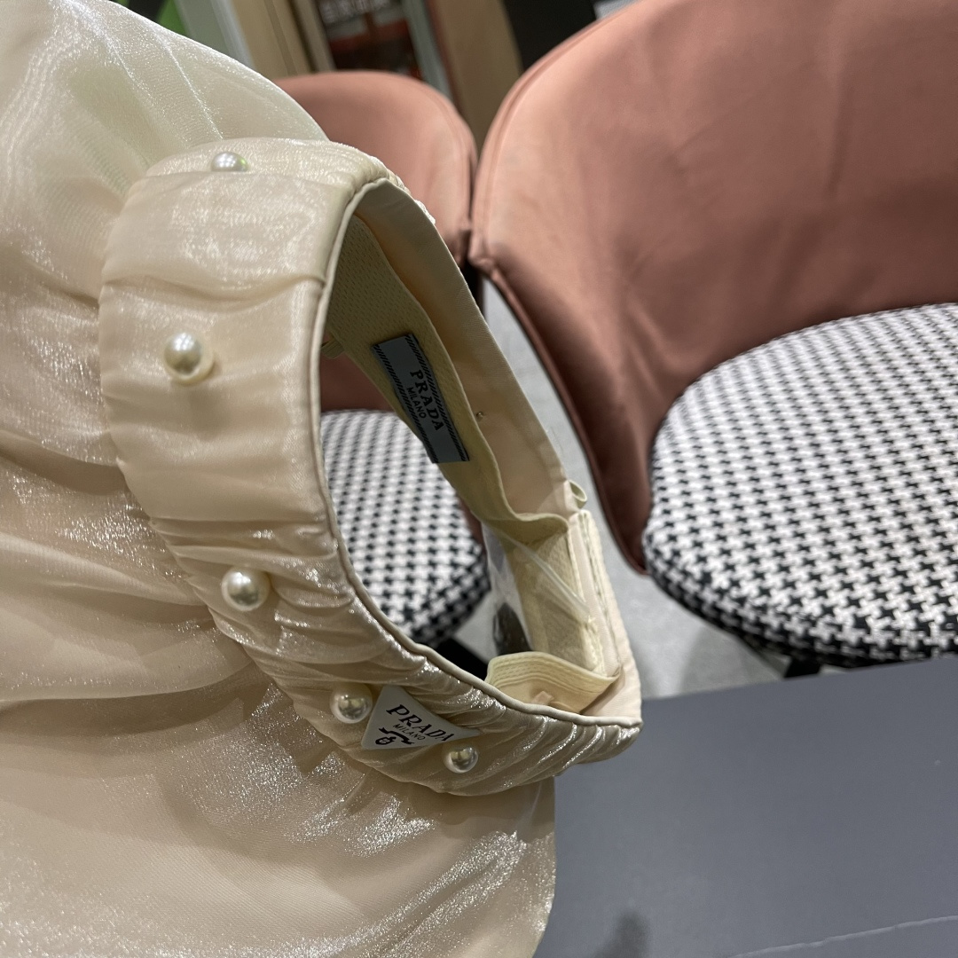  普拉达 PRADA 日系甜美珍珠空顶帽女夏季防晒遮阳帽可卷起便
携户外出游遮阳帽子