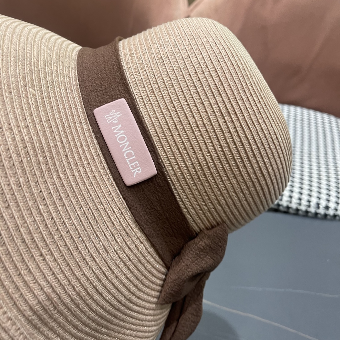  蒙口Moncler🆕帽子女春夏韩版潮优雅蝴蝶结草编渔夫帽
夏遮阳草帽