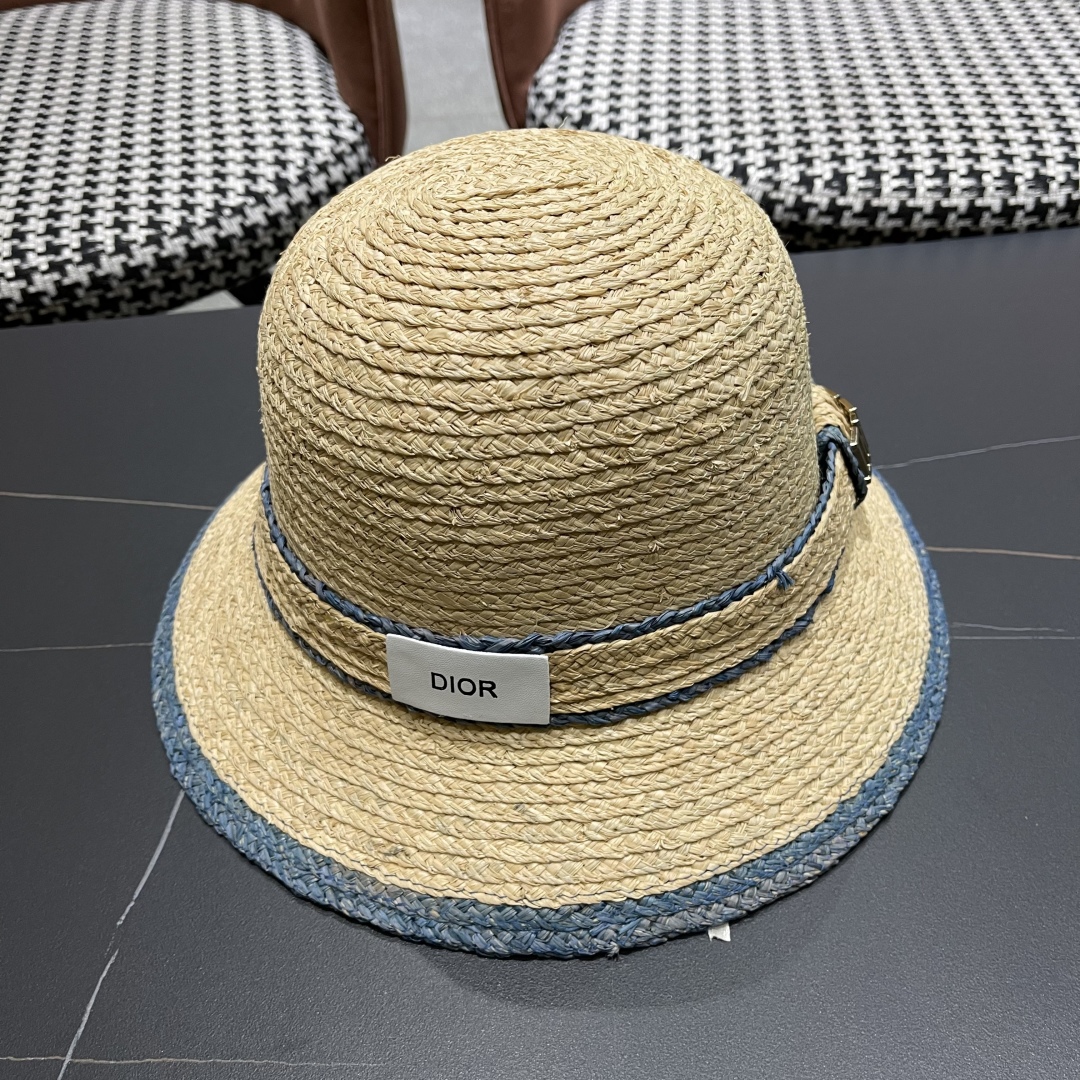  迪奥Dior夏季高档时尚小香风高级拉菲草防晒帽子女
阳帽太阳帽女草帽