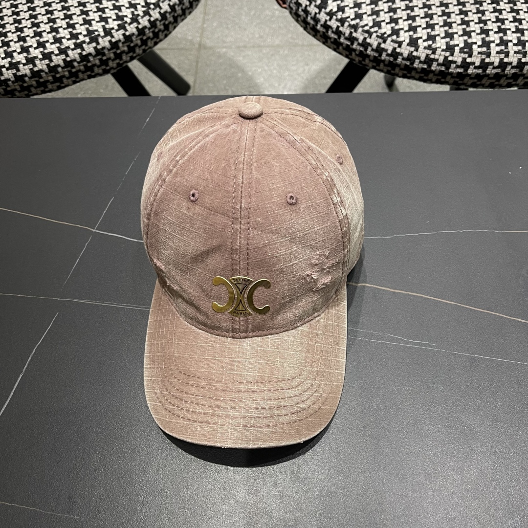 💛赛琳 CELINE 25春款棒球帽🧢 🔥新款棒球帽🧢，出街必备超好搭配，赶紧入手！