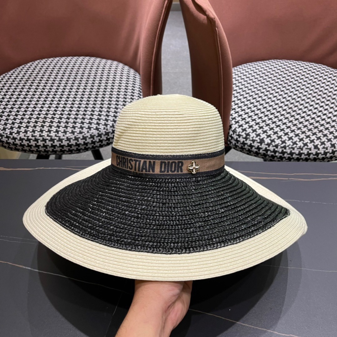  DIOR👒迪奥 2024春夏新大沿草帽👏简约大方，百搭单品～出街首选，新品上架