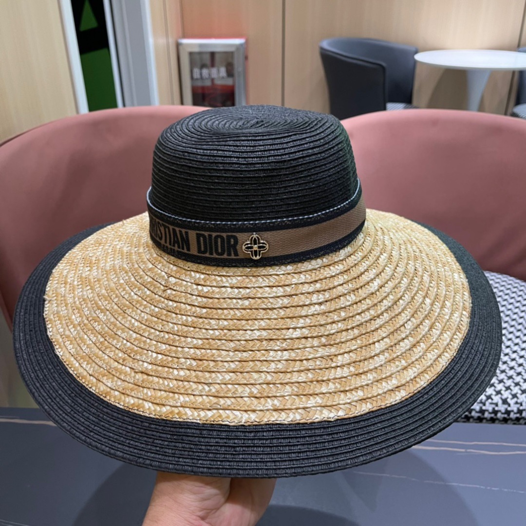  DIOR👒迪奥 2024春夏新大沿草帽👏简约大方，百搭单品～出街首选，新品上架