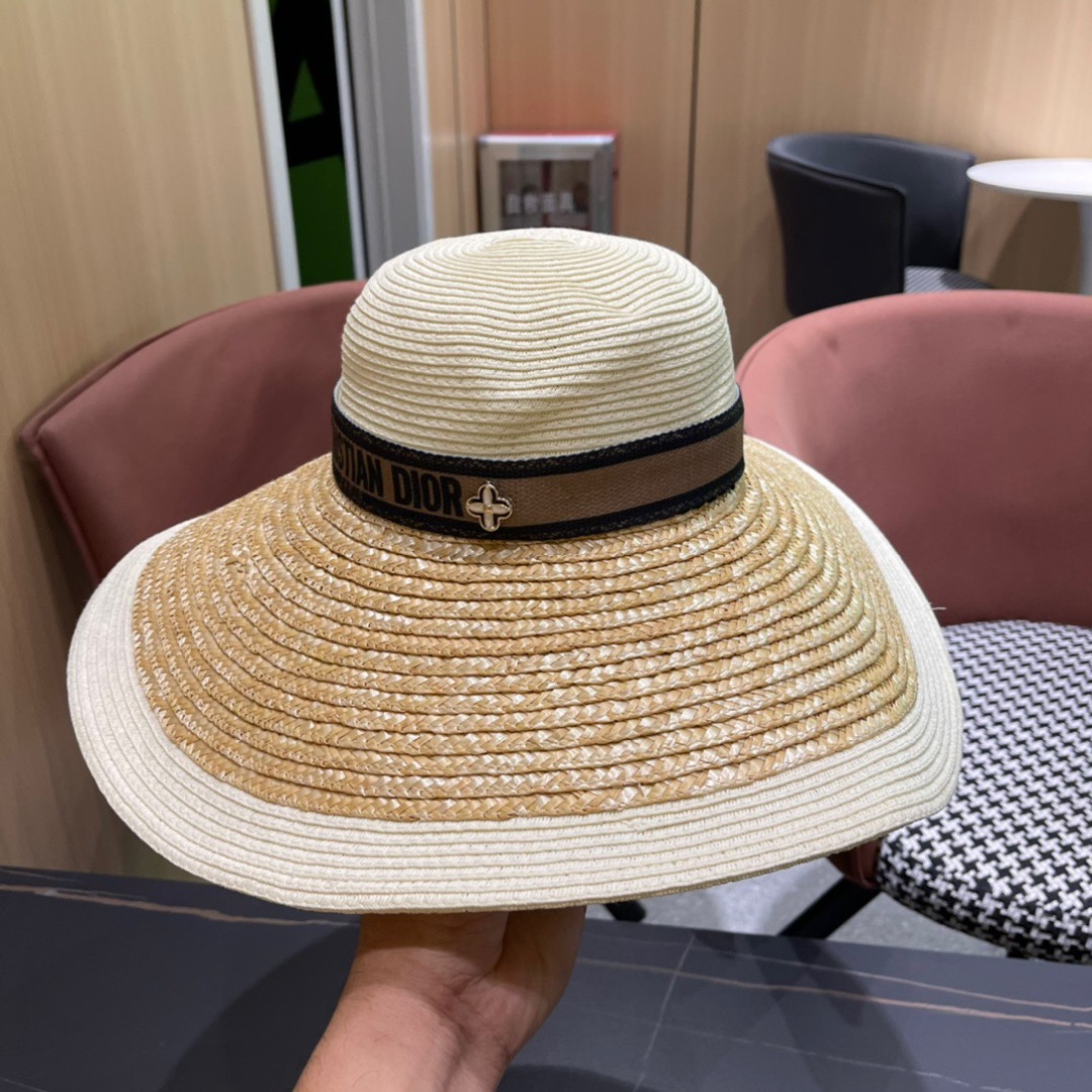  DIOR👒迪奥 2024春夏新大沿草帽👏简约大方，百搭单品～出街首选，新品上架