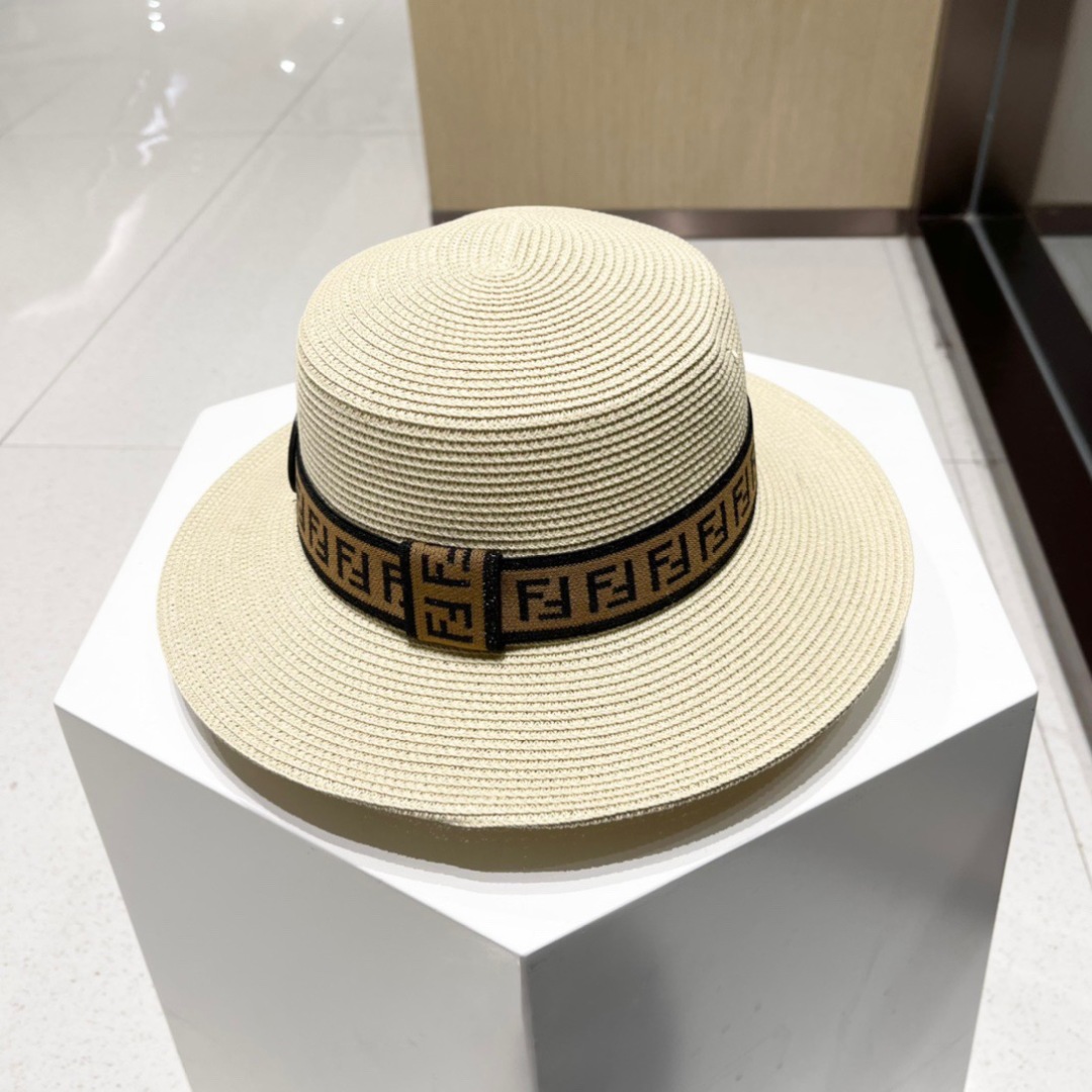  FDEDI 芬迪新款草帽，拉菲草制作，拼老花FF面料，名媛必备，头围57cm