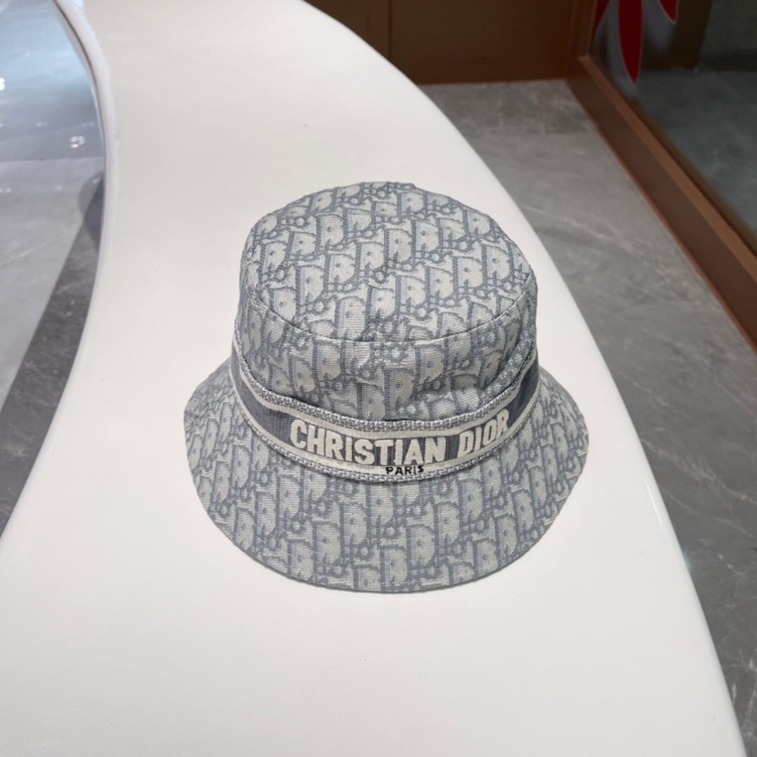 NO:226882,Dior - new model released, high-version presbyterian D family fisherman hat, complete wash tags, super hot style, fashionable hat, straw hat, fisherman hat, baseball hat, hat, dior, dior, espadrilles, hats19860909迪奥Dior-新款发布 高版本老花D家渔夫帽 水洗标吊牌齐全 超级爆款 时尚帽子草帽渔夫帽棒球帽,帽子,dior,dior,dior,espadrilles,hats,hat