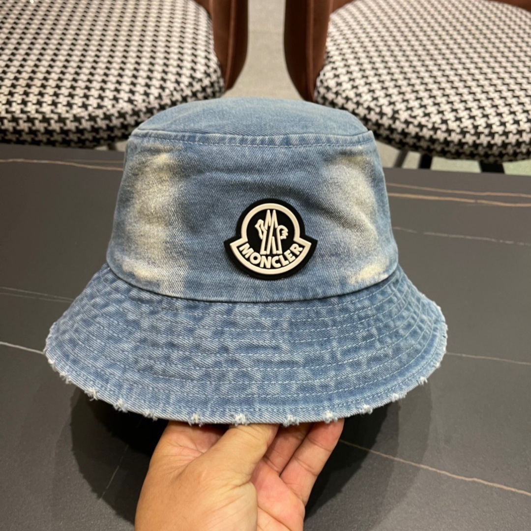   Moncler蒙口2025新款渔夫帽，经典流行款，轻盈透气！质量超赞，