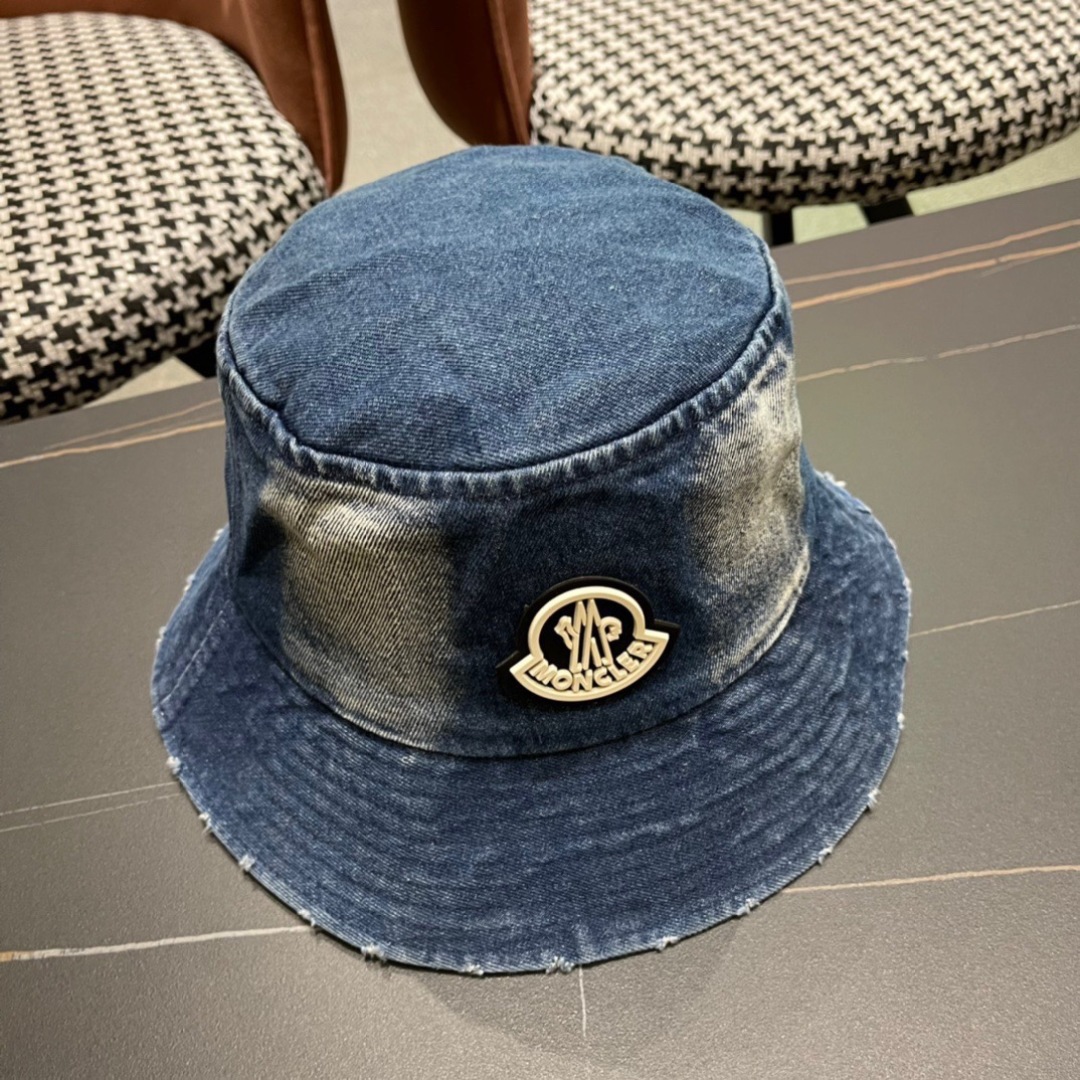   Moncler蒙口2025新款渔夫帽，经典流行款，轻盈透气！质量超赞，