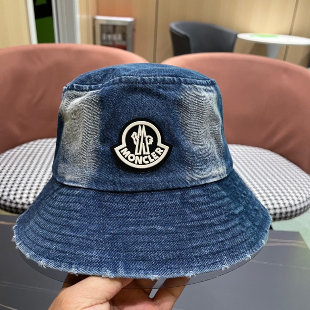   Moncler蒙口2025新款渔夫帽，经典流行款，轻盈透气！质量超赞，