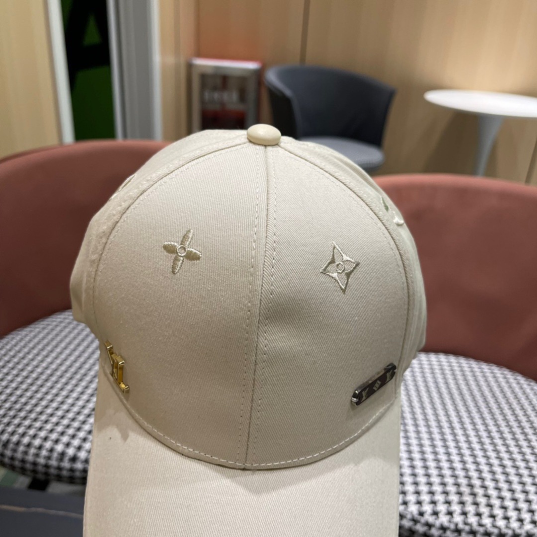  新款出货！LV路易威登新款原单棒球帽， 专柜11开模订制，纯棉内里，轻盈透气！质量超赞，基础头围56，