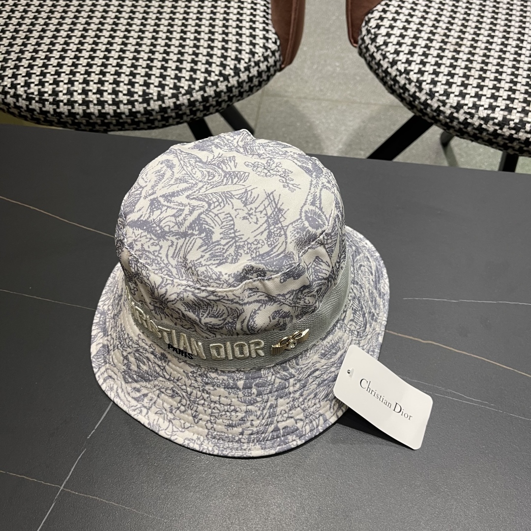  原单品质  迪奥DIOR】2025官网同步上线 韩版新款英式运动款重工定制款11原单品质 男女通用渔夫
