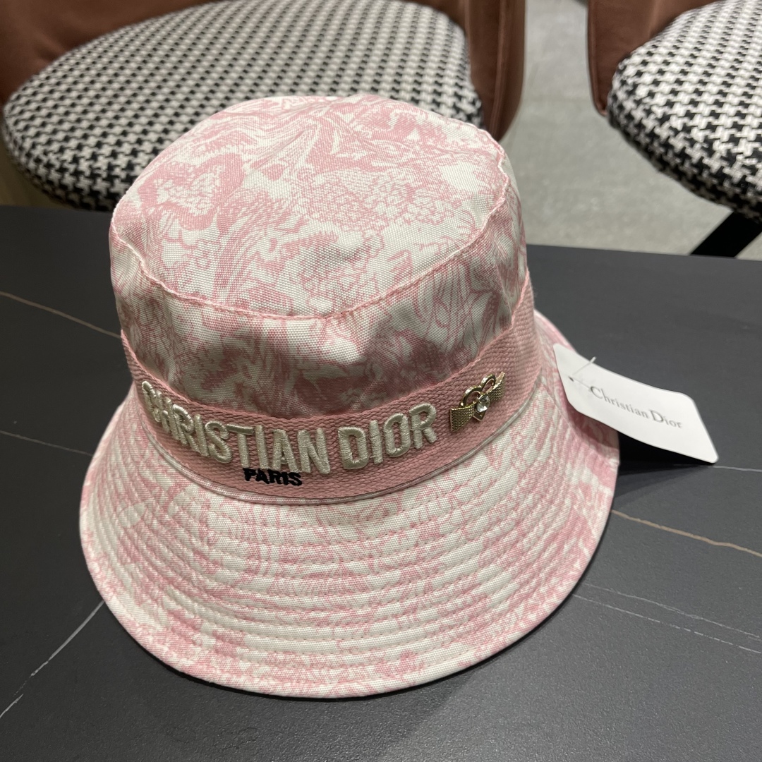  原单品质  迪奥DIOR】2025官网同步上线 韩版新款英式运动款重工定制款11原单品质 男女通用渔夫