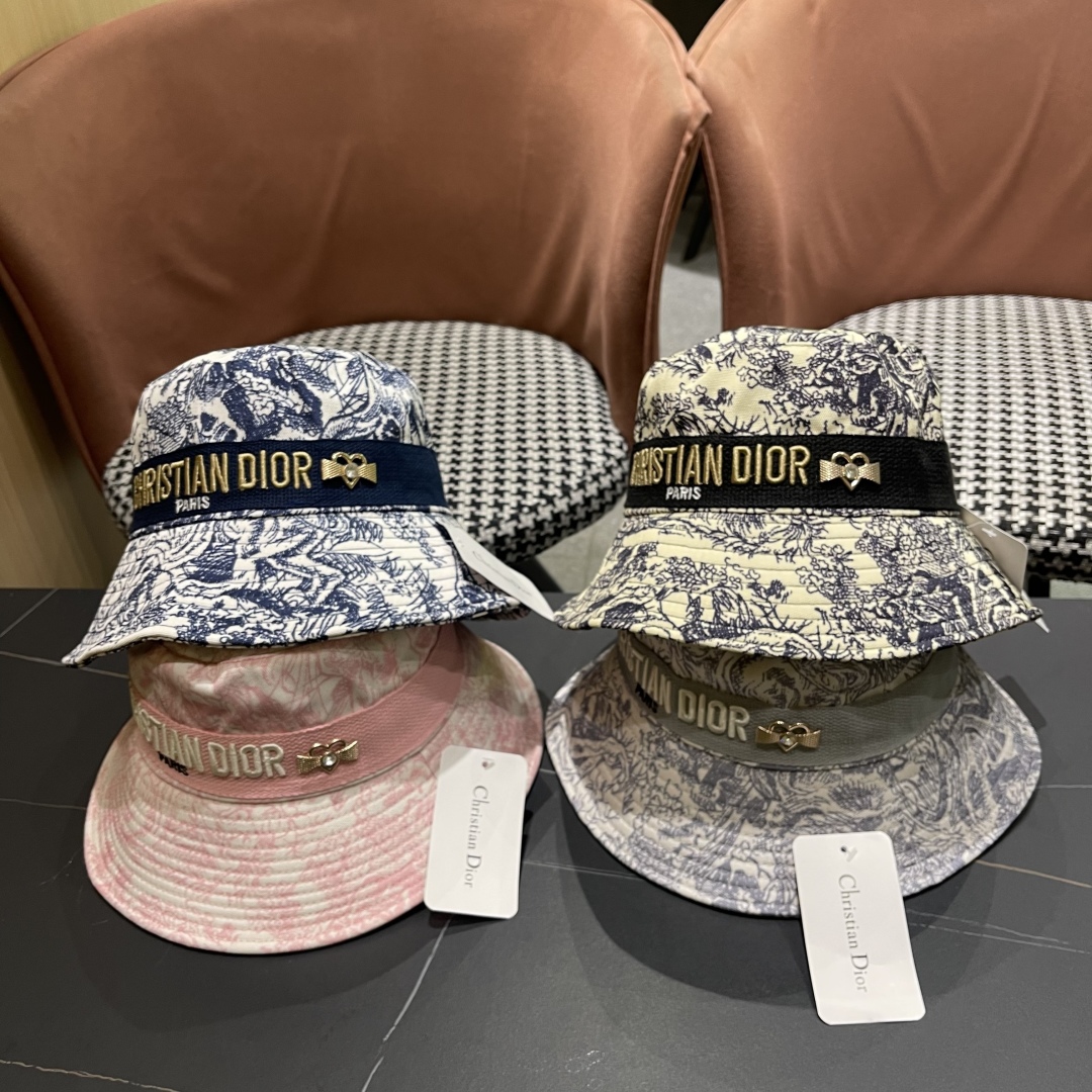  原单品质  迪奥DIOR】2025官网同步上线 韩版新款英式运动款重工定制款11原单品质 男女通用渔夫