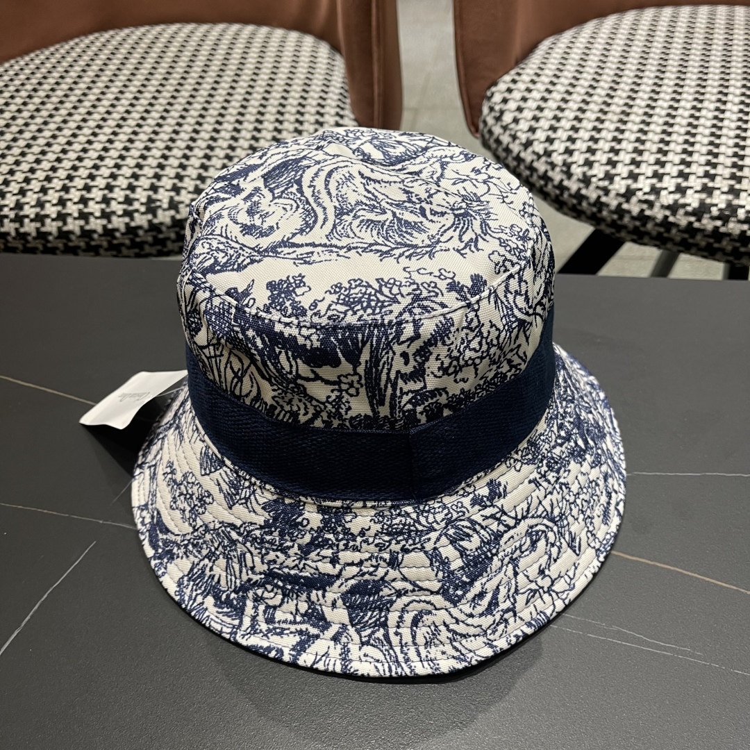  原单品质  迪奥DIOR】2025官网同步上线 韩版新款英式运动款重工定制款11原单品质 男女通用渔夫