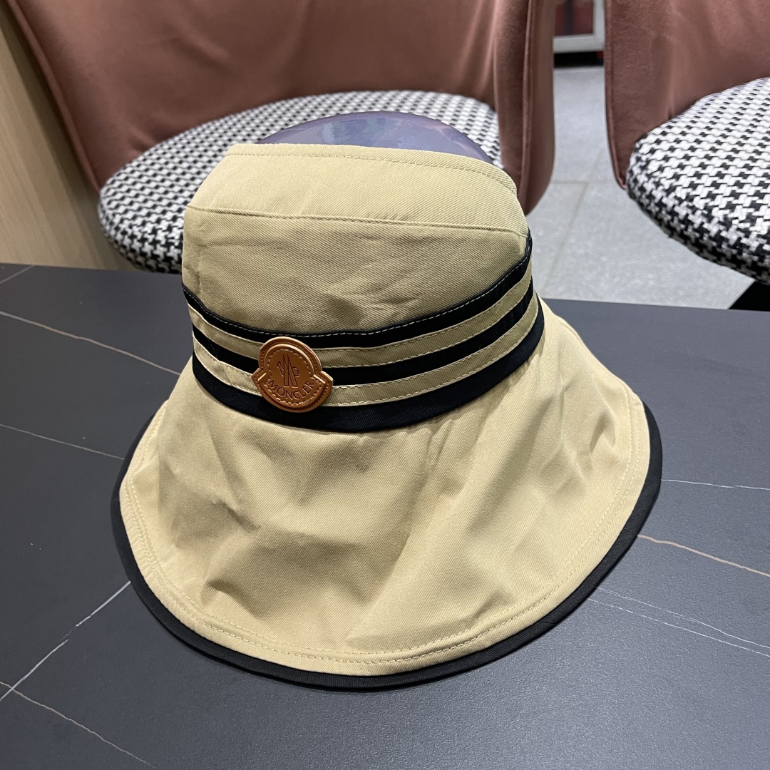  蒙口Moncler日本黑胶防晒帽子女夏季防紫外线大
帽檐可折叠遮阳渔夫帽 