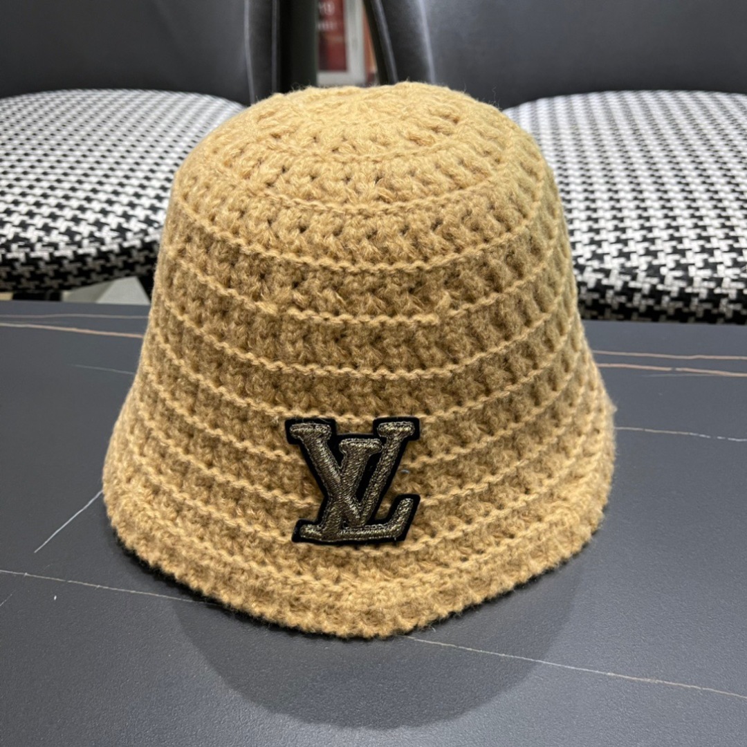  LV 路易威登 2024秋冬新款针织毛线帽，手抓渔夫帽，简约百搭款，黑 卡米三色