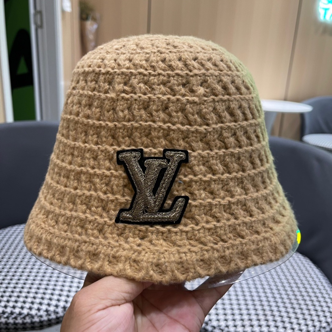  LV 路易威登 2024秋冬新款针织毛线帽，手抓渔夫帽，简约百搭款，黑 卡米三色