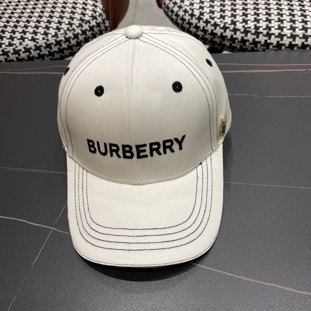 NO:359735,Burberry (Burberry) original single baseball cap, hot-selling counter, classic plaid, 1:1 open mold customization, light and breathable. Perfect style, accurate and accurate to the original quality of the plaid, exclusive real-life shooting, suitable for men and women. Hats, straw hats, fisherman hats, baseball caps, hats, burberry, burberry, espadrilles, hatsBurberry（巴宝莉）原单棒球帽, 专柜热卖款,经典格子,1:1开模订制,轻盈透气.完美版型,对格精准无误原厂品质,独家实物拍摄,男女适用.帽子草帽渔夫帽棒球帽,帽子,burberry,burberry,espadrilles,hats,hat