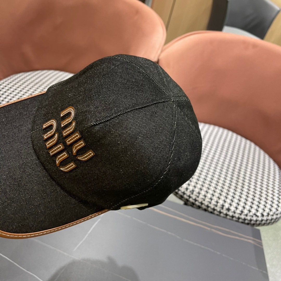  谬谬miumiu2025原单棒球帽，正品开模订制，原版做工细致，时尚帅气质量超赞！