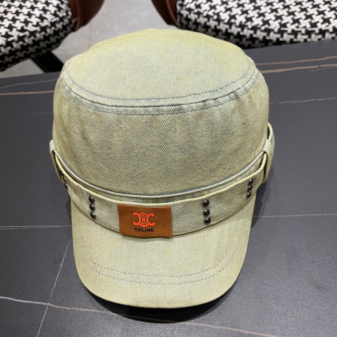 。Celine 赛琳春季新款军贝雷帽是鸭舌牛仔贝雷帽 进口材质笔挺舒展 整体爽朗有书卷气👍👍