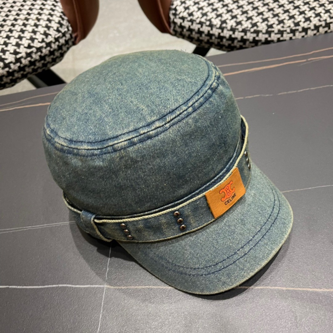 。Celine 赛琳春季新款军贝雷帽是鸭舌牛仔贝雷帽 进口材质笔挺舒展 整体爽朗有书卷气👍👍