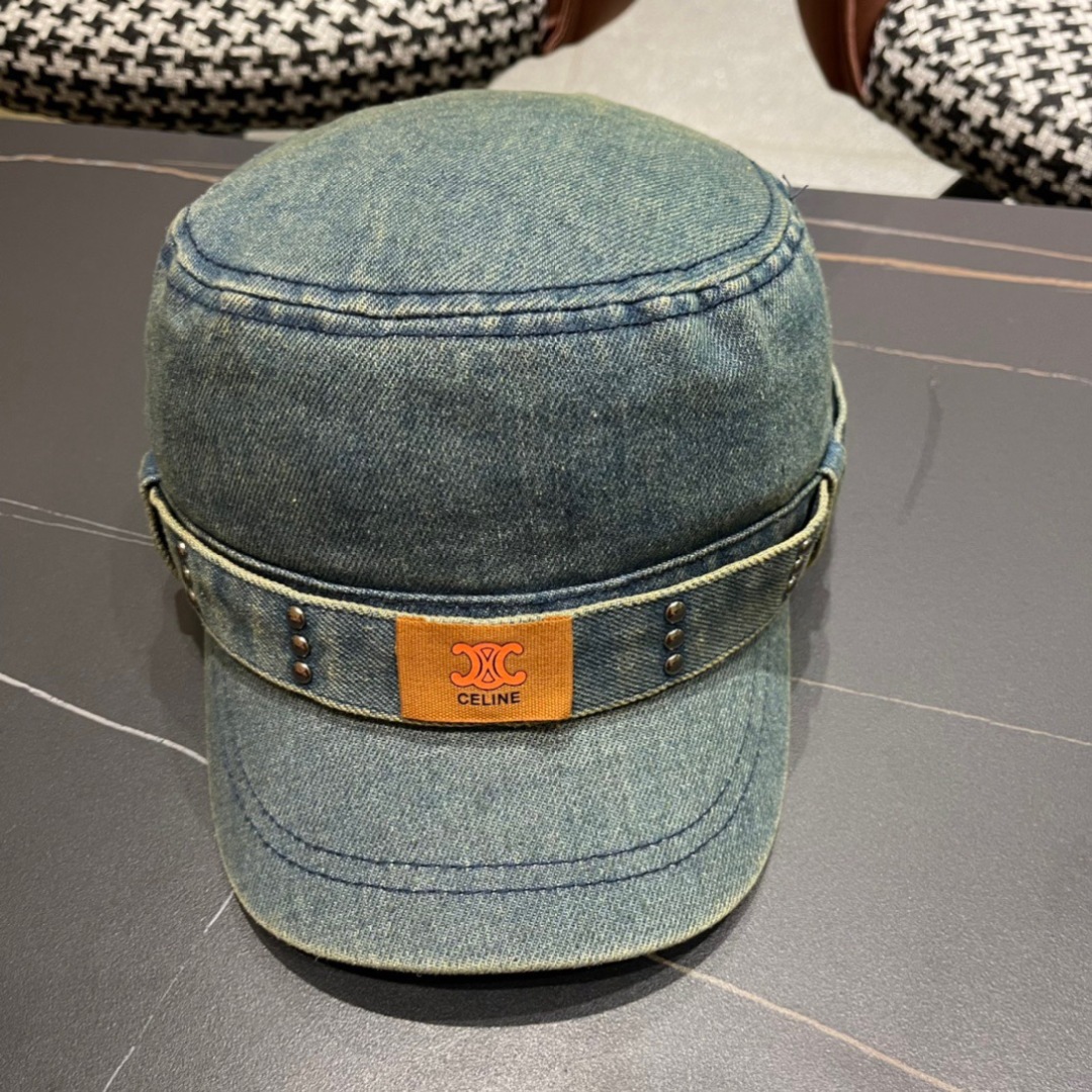 。Celine 赛琳春季新款军贝雷帽是鸭舌牛仔贝雷帽 进口材质笔挺舒展 整体爽朗有书卷气👍👍