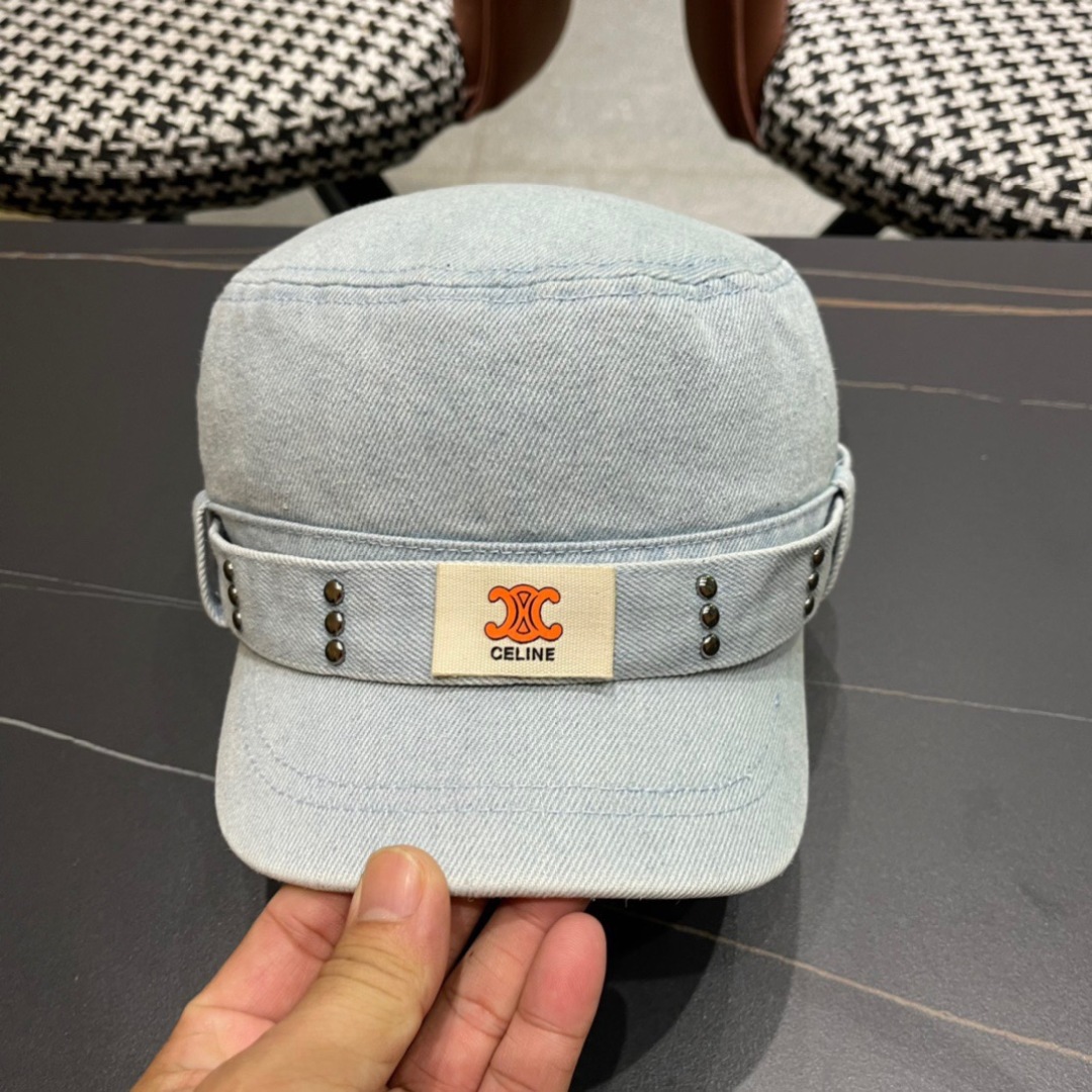 。Celine 赛琳春季新款军贝雷帽是鸭舌牛仔贝雷帽 进口材质笔挺舒展 整体爽朗有书卷气👍👍