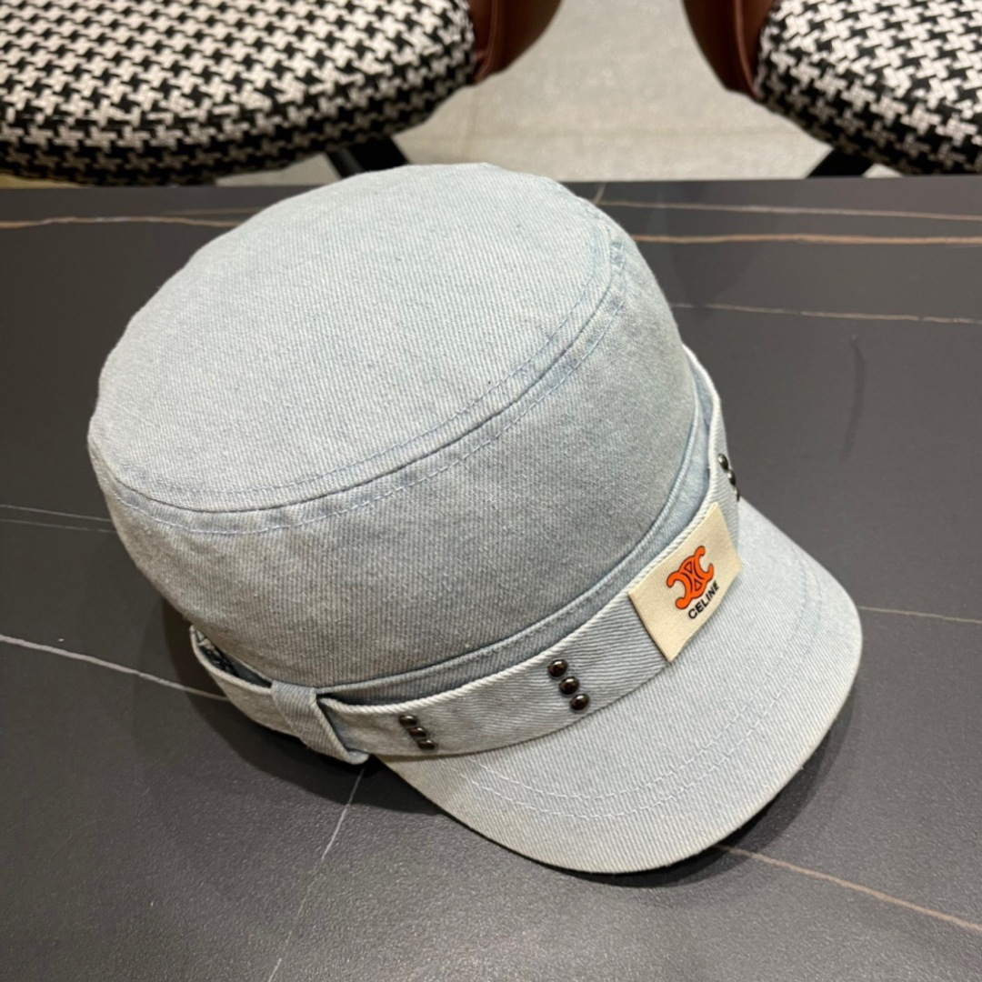。Celine 赛琳春季新款军贝雷帽是鸭舌牛仔贝雷帽 进口材质笔挺舒展 整体爽朗有书卷气👍👍