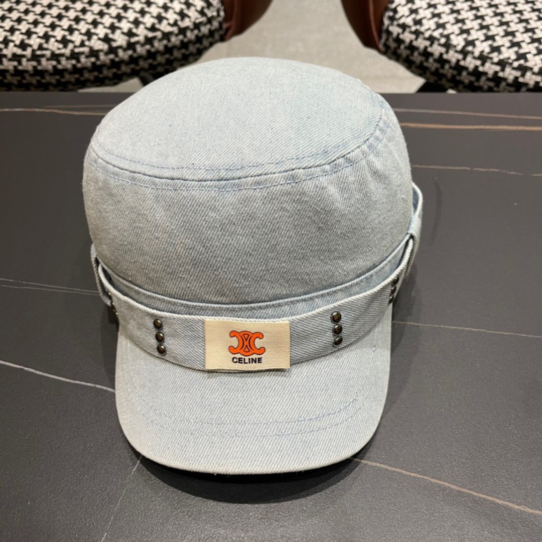 。Celine 赛琳春季新款军贝雷帽是鸭舌牛仔贝雷帽 进口材质笔挺舒展 整体爽朗有书卷气👍👍