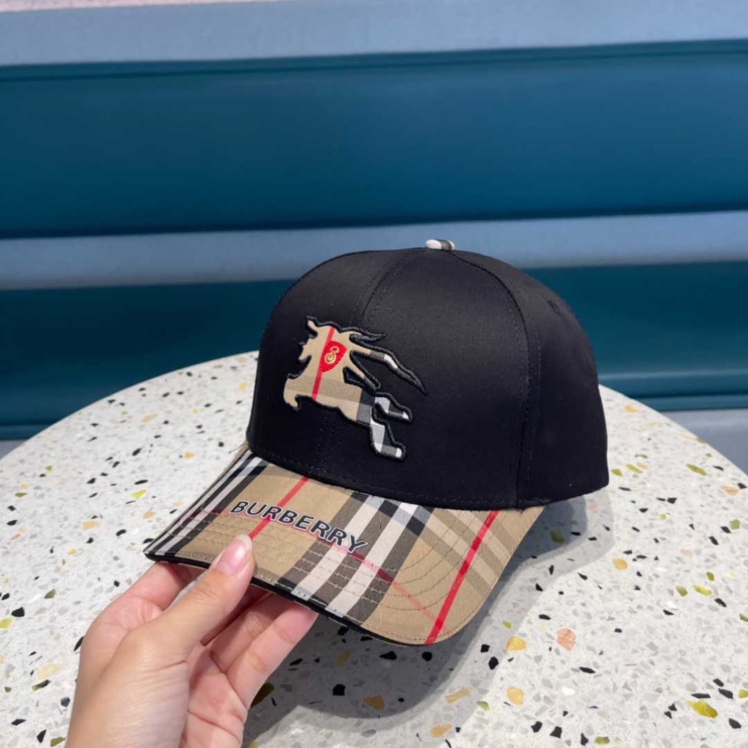  巴宝莉Burberry 春夏原单棒球帽，经典BT格子原单新品，超喜欢🥰自留的棒球帽哦