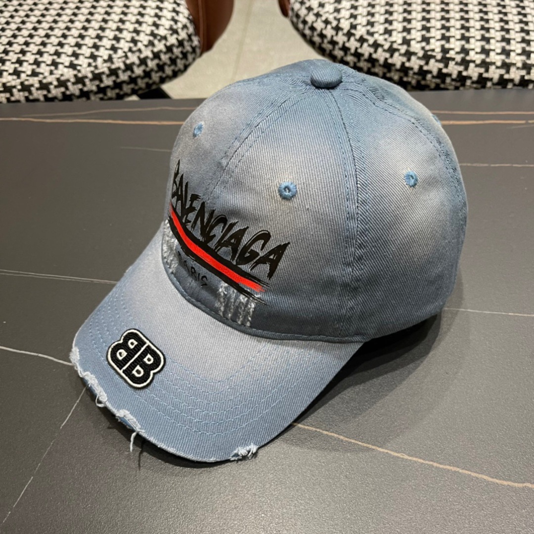  BALENCIAGA巴黎世家新款画画棒球帽，很酷的色系，男女佩戴都有不同style，巴黎粉必入款！