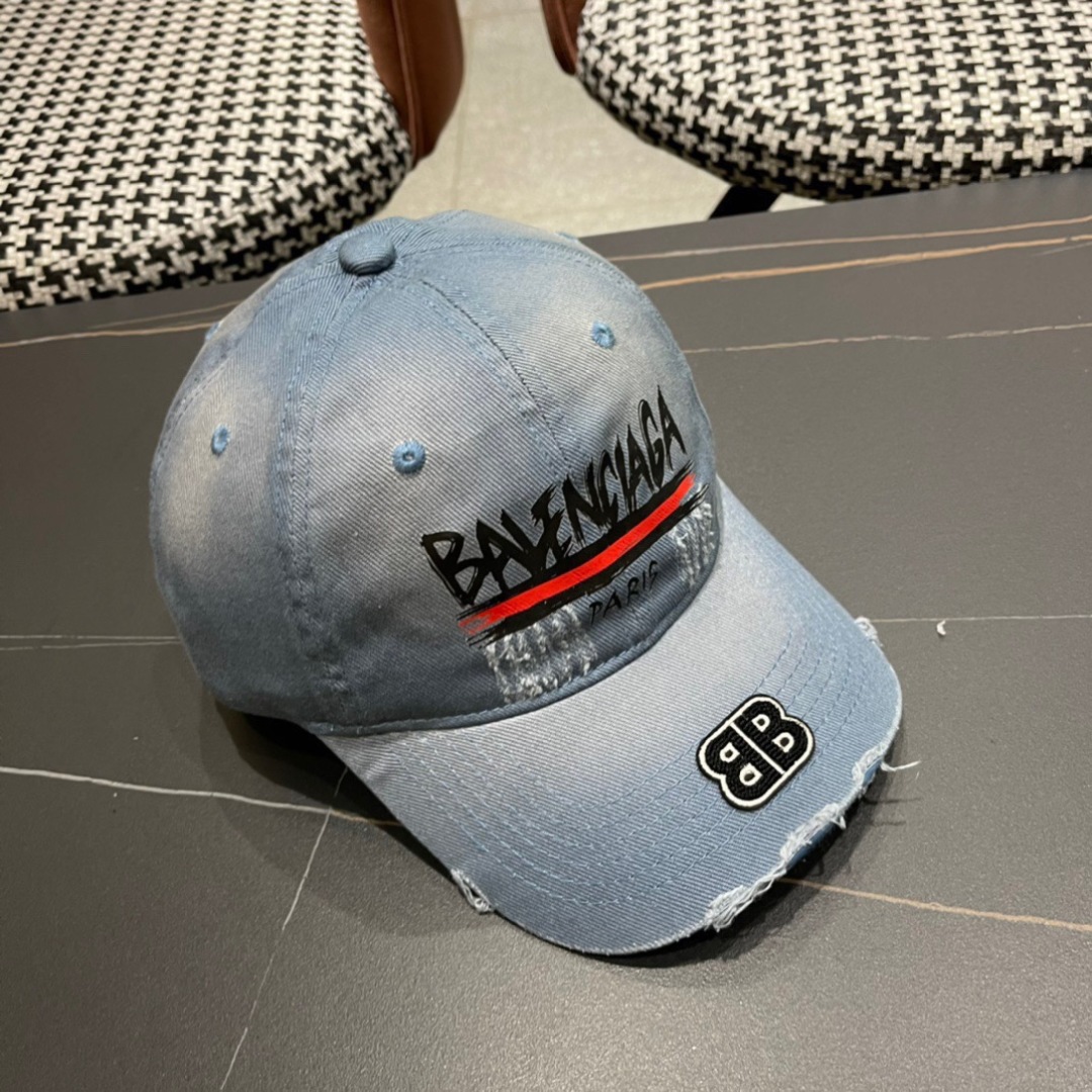  BALENCIAGA巴黎世家新款画画棒球帽，很酷的色系，男女佩戴都有不同style，巴黎粉必入款！