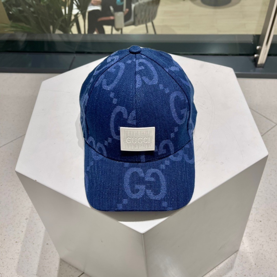 【GUCCI古奇棒球帽🧢，专柜新款简约很潮！休闲运动款，经典制作，超级好搭衣服！
