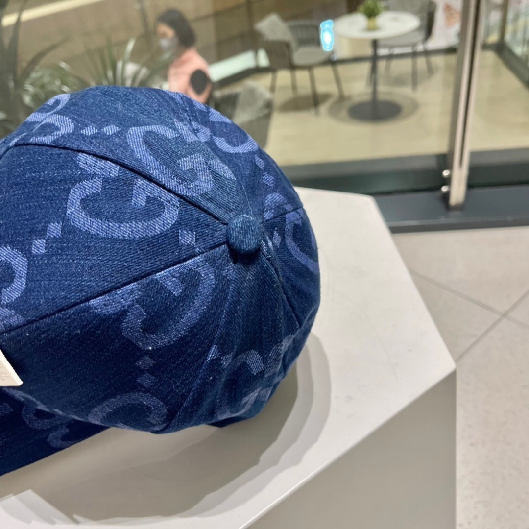 【GUCCI古奇棒球帽🧢，专柜新款简约很潮！休闲运动款，经典制作，超级好搭衣服！