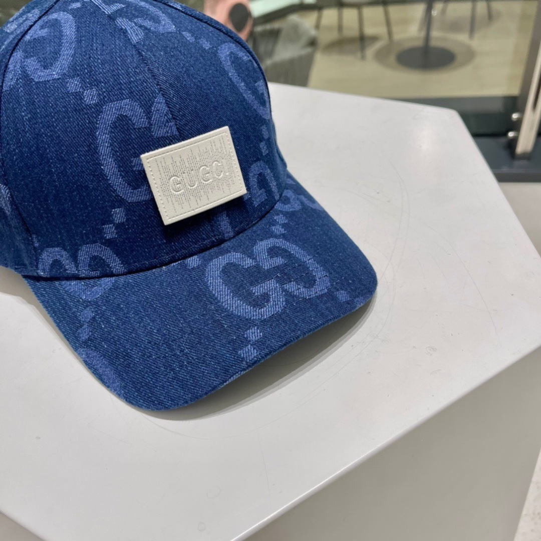 【GUCCI古奇棒球帽🧢，专柜新款简约很潮！休闲运动款，经典制作，超级好搭衣服！