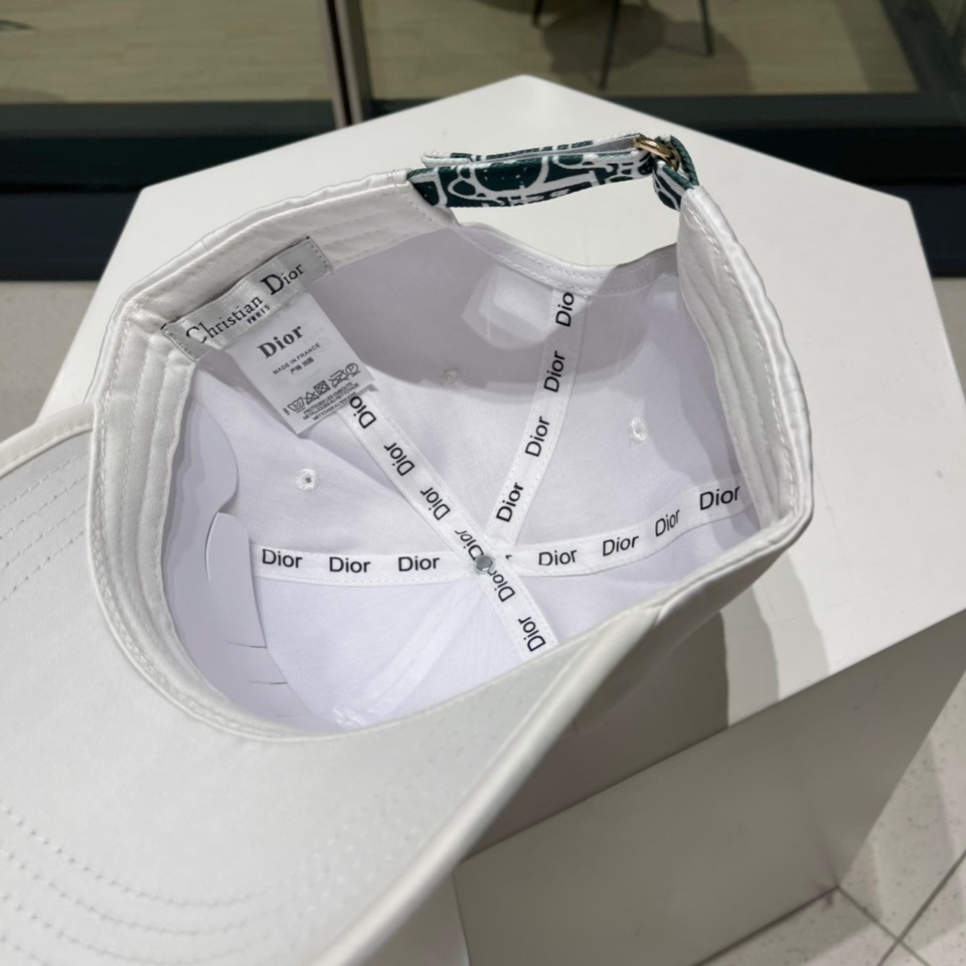 【DIOR迪奥】2023新款拼色棒球帽，新款出货，大牌款超好搭配，赶紧入手！