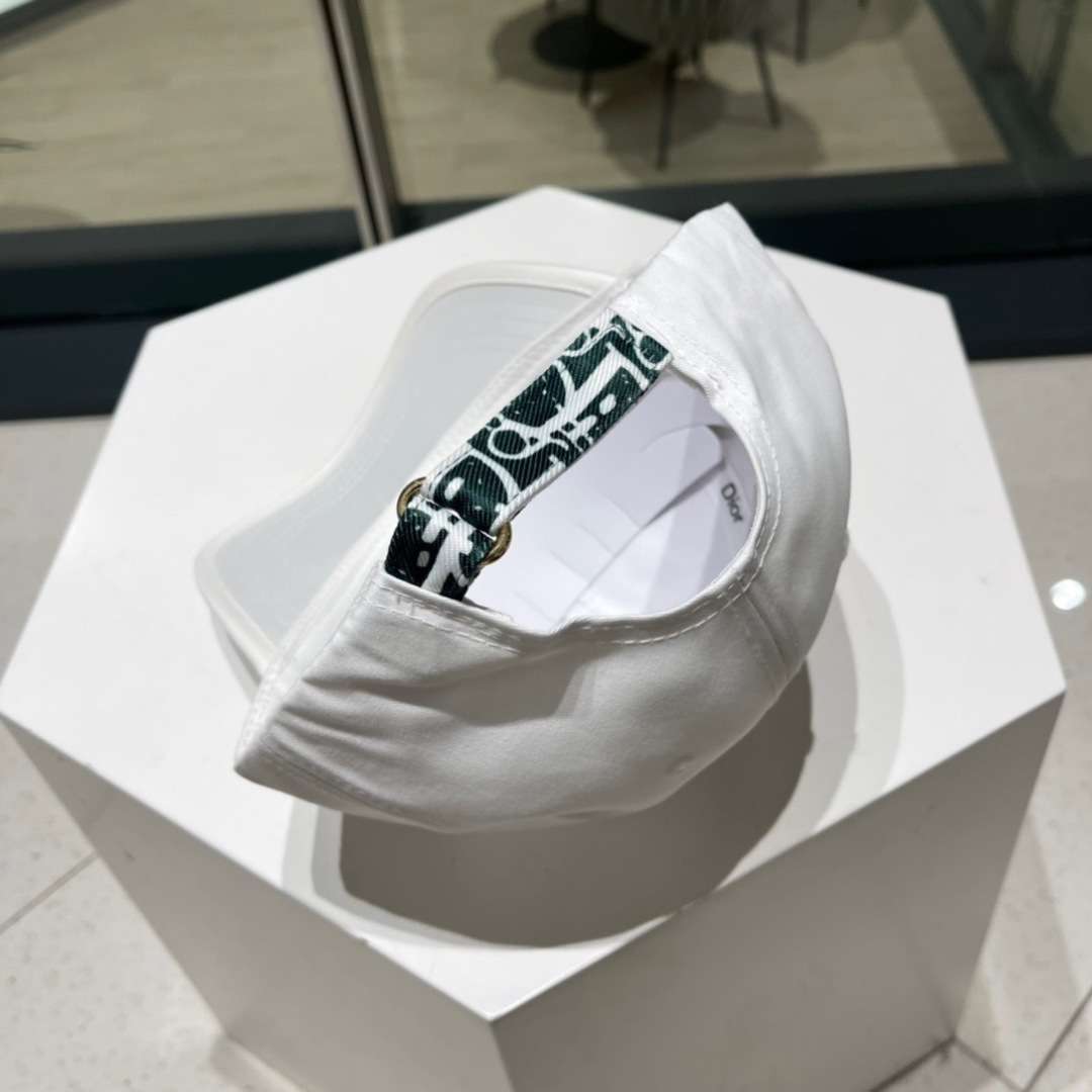 【DIOR迪奥】2023新款拼色棒球帽，新款出货，大牌款超好搭配，赶紧入手！