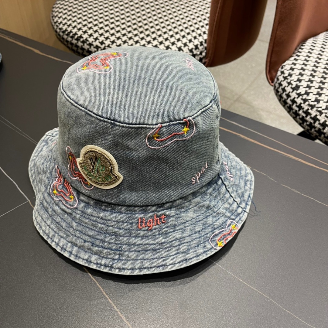  Moncler蒙口2024新款牛仔渔夫帽，经典流行款，质量超赞，